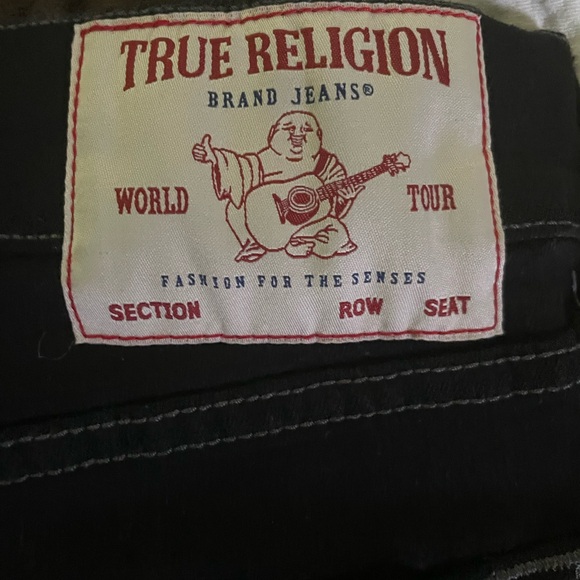 True Religion Ricky SN Shorts - Picture 3 of 5